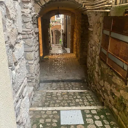 Medievale Bilocale Apartman *
